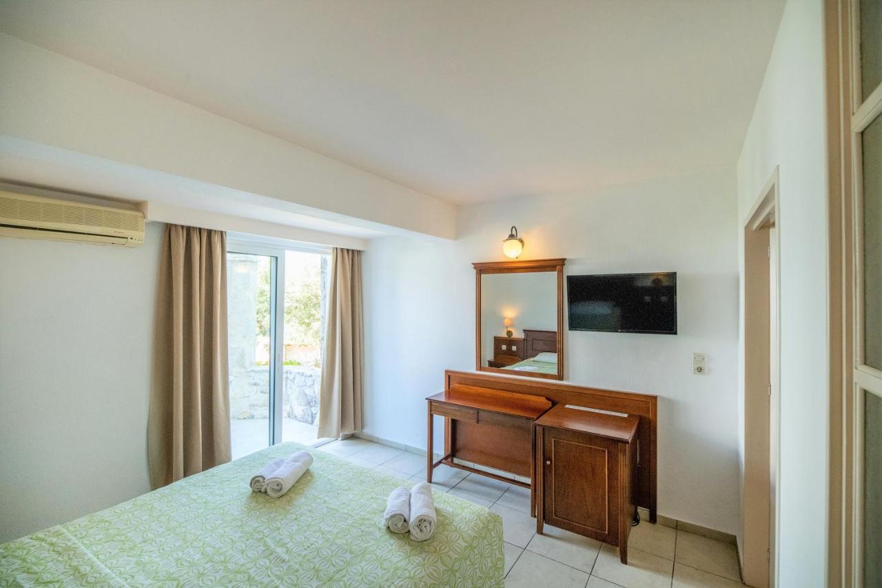 Semiramis Village Hotel Χερσόνησος Εξωτερικό φωτογραφία