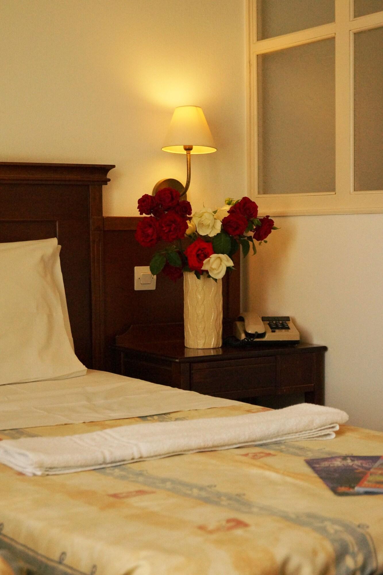 Semiramis Village Hotel Χερσόνησος Εξωτερικό φωτογραφία